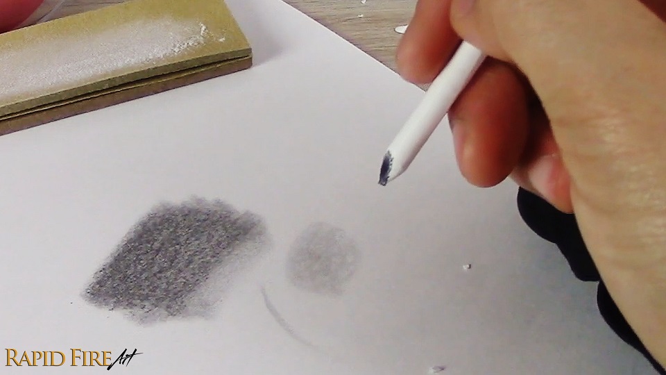 testing a blending stump by blending graphite and drawing after it is saturated with graphite